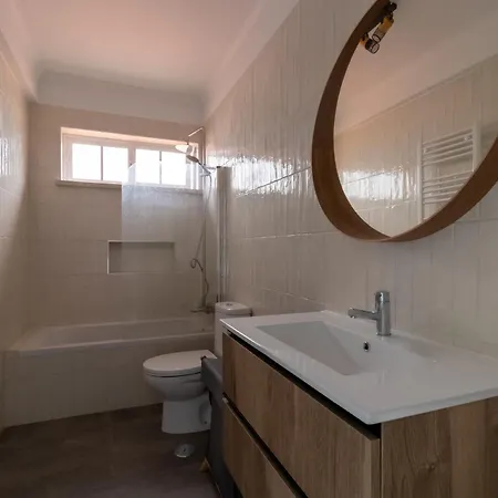 Casa Do Mural - Sesimbra, Lagoa De Albufeira E Aldeia Do Meco Villa *