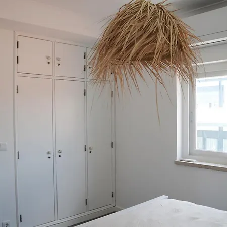 Casa Do Mural - Sesimbra, Lagoa De Albufeira E Aldeia Do Meco Sesimbra