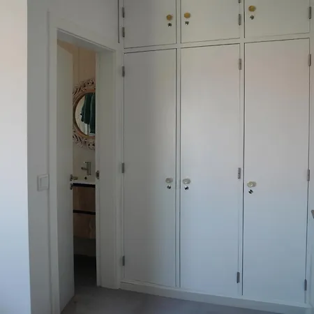 Casa Do Mural - Sesimbra, Lagoa De Albufeira E Aldeia Do Meco *