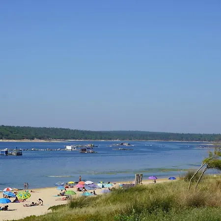 Casa Do Mural - Sesimbra, Lagoa De Albufeira E Aldeia Do Meco * Sesimbra