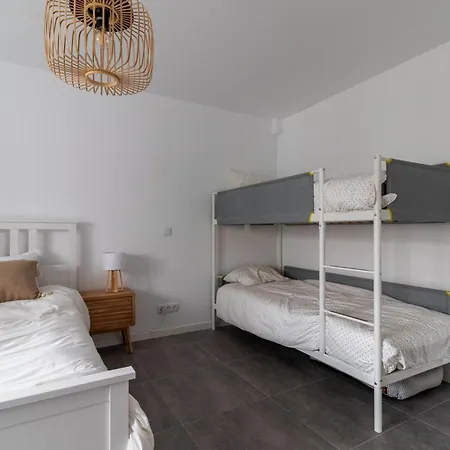Casa Do Mural - Heated Pool, Games & Beaches! Villa *