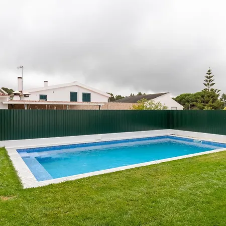 Casa Do Mural - Sesimbra, Lagoa De Albufeira E Aldeia Do Meco * Sesimbra