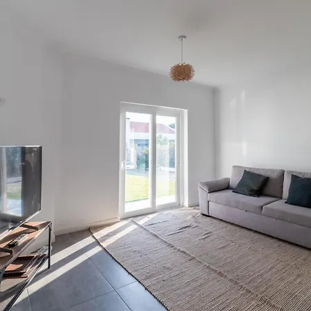 Villa Casa Do Mural - Sesimbra, Lagoa De Albufeira E Aldeia Do Meco