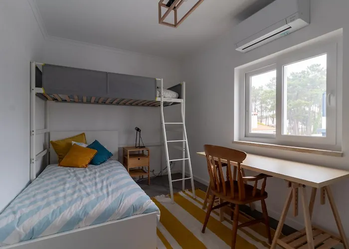 빌라 Casa Do Mural - Sesimbra, Lagoa De Albufeira E Aldeia Do Meco *