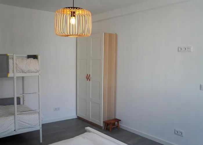 Casa Do Mural - Sesimbra, Lagoa De Albufeira E Aldeia Do Meco 세심브라