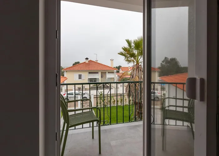 Casa Do Mural - Sesimbra, Lagoa De Albufeira E Aldeia Do Meco