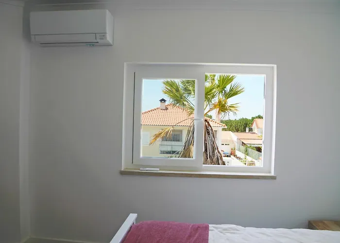 Casa Do Mural - Sesimbra, Lagoa De Albufeira E Aldeia Do Meco فيلة سيسيمبرا