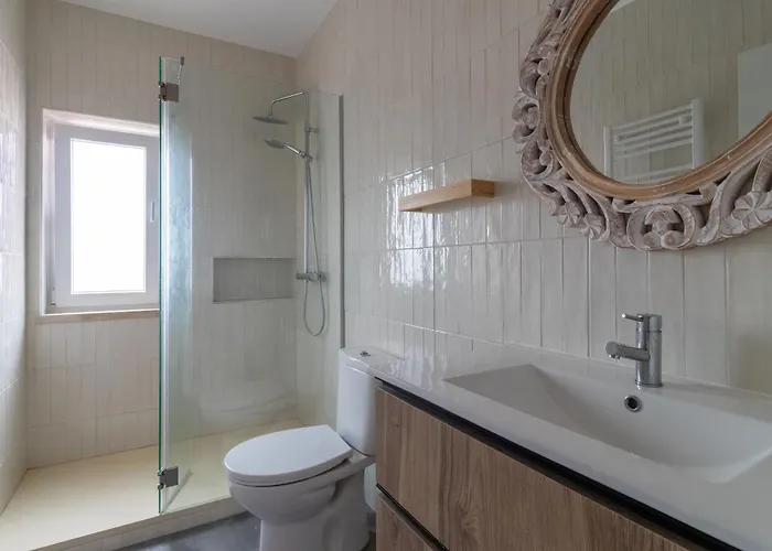 Casa Do Mural - Sesimbra, Lagoa De Albufeira E Aldeia Do Meco 빌라 세심브라