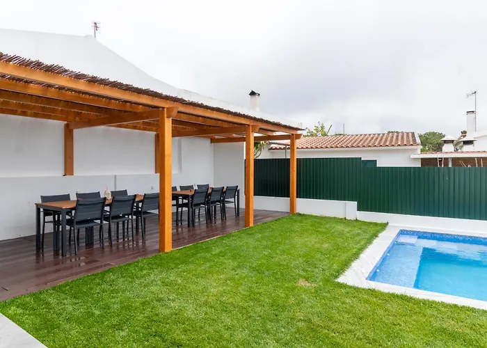 Casa Do Mural - Sesimbra, Lagoa De Albufeira E Aldeia Do Meco