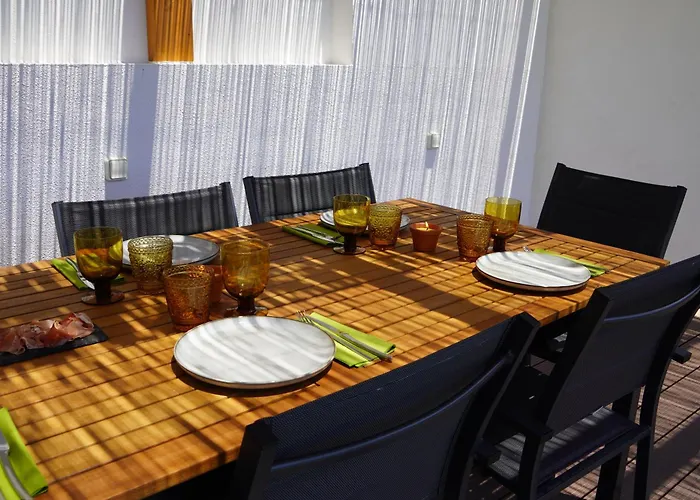 Casa Do Mural - Sesimbra, Lagoa De Albufeira E Aldeia Do Meco 세심브라