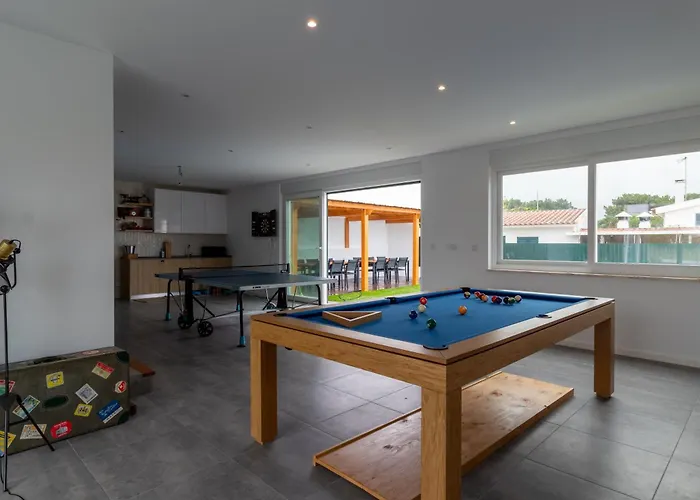 Casa Do Mural - Heated Pool, Games & Beaches! Villa *