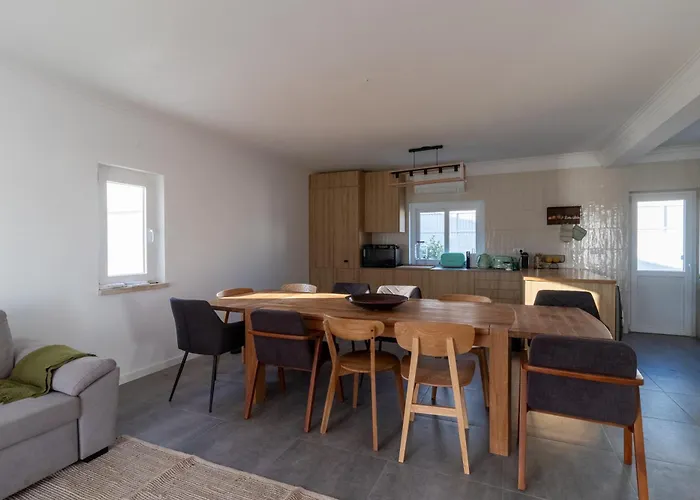 빌라 Casa Do Mural - Sesimbra, Lagoa De Albufeira E Aldeia Do Meco 세심브라